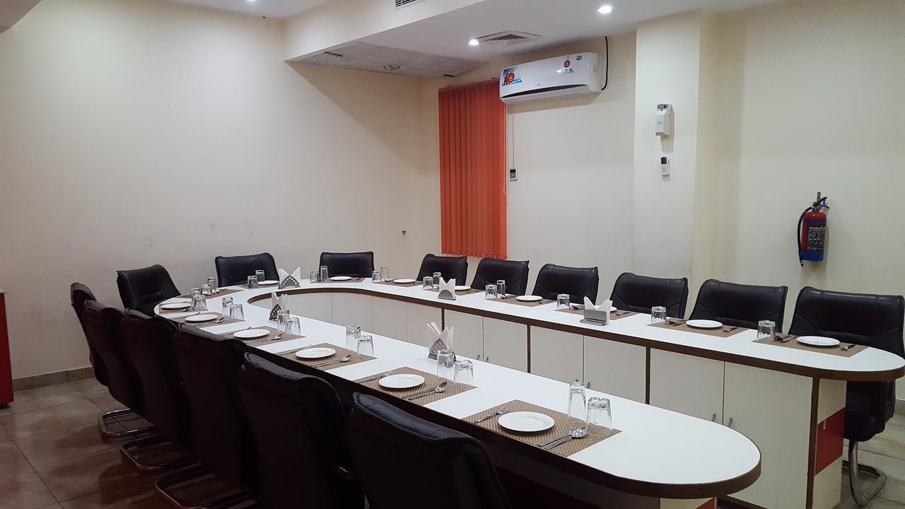 Chopra Residency Hotel Hamirpur Bagian luar foto